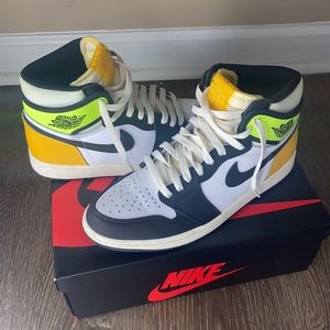Jordan 1s Men’s size 9
